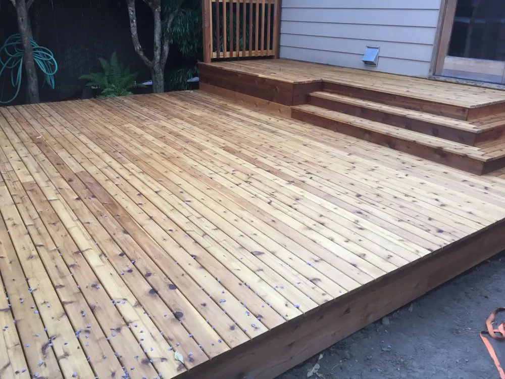 Expert garden landscaping for year-round maintenance in Seattle, WA by Devonshire Landscapes