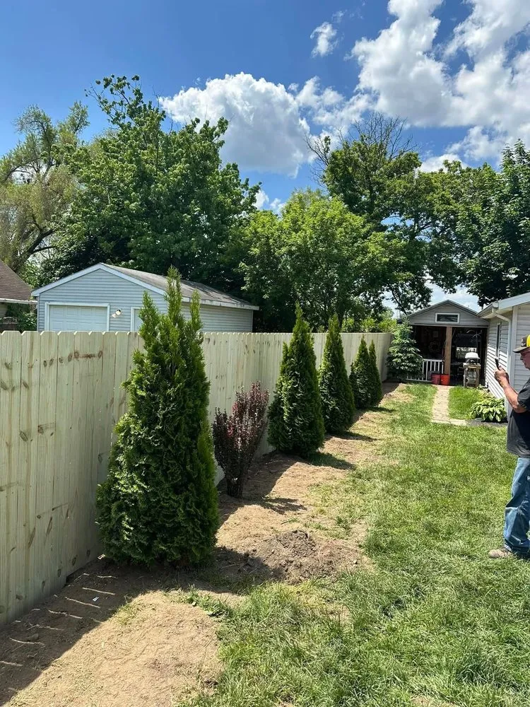 Trusted garden landscaping experts serving Jackson, MI - DeVore’s Landscaping