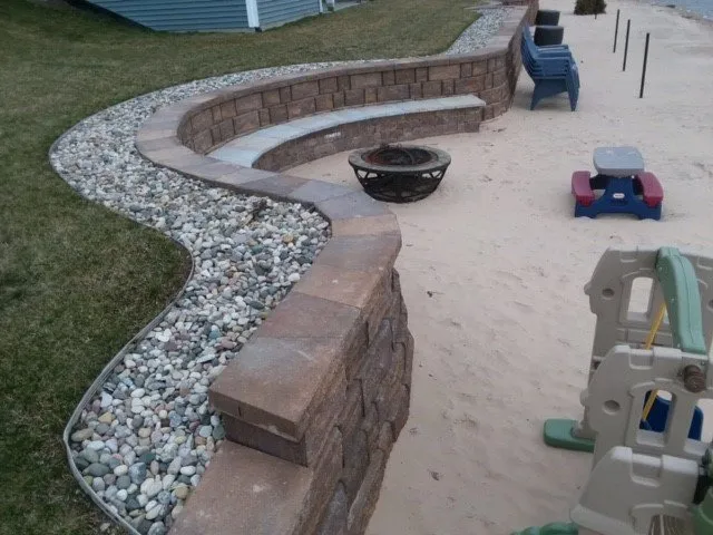 Expert garden landscaping in Jenison, MI - DeVries Landscape Management