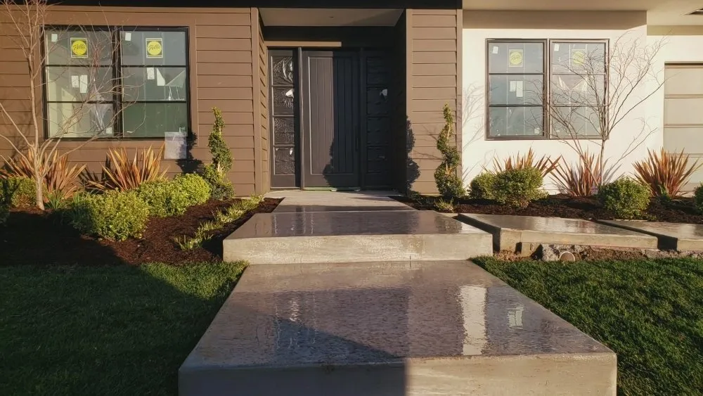 Expert yard cleanup service for beautiful yards in Santa Rosa, CA by Dew Of The Dawn Landscaping