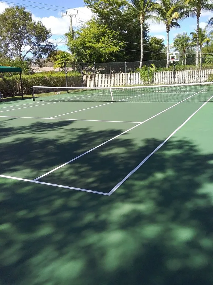 Reliable outdoor landscaping for year-round maintenance across Miami, FL - Dewberry & Mills Cleaning Services