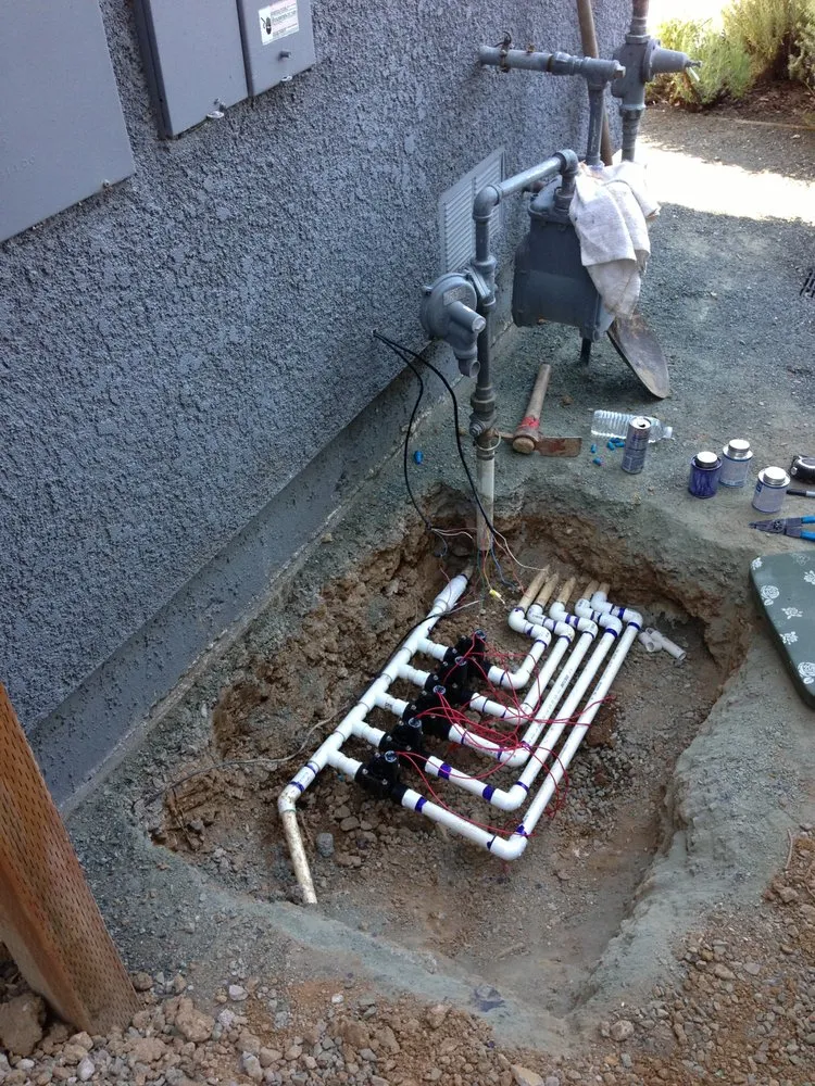 Reliable yard maintenance in Petaluma, CA - Dewdrop Irrigation & Landscape