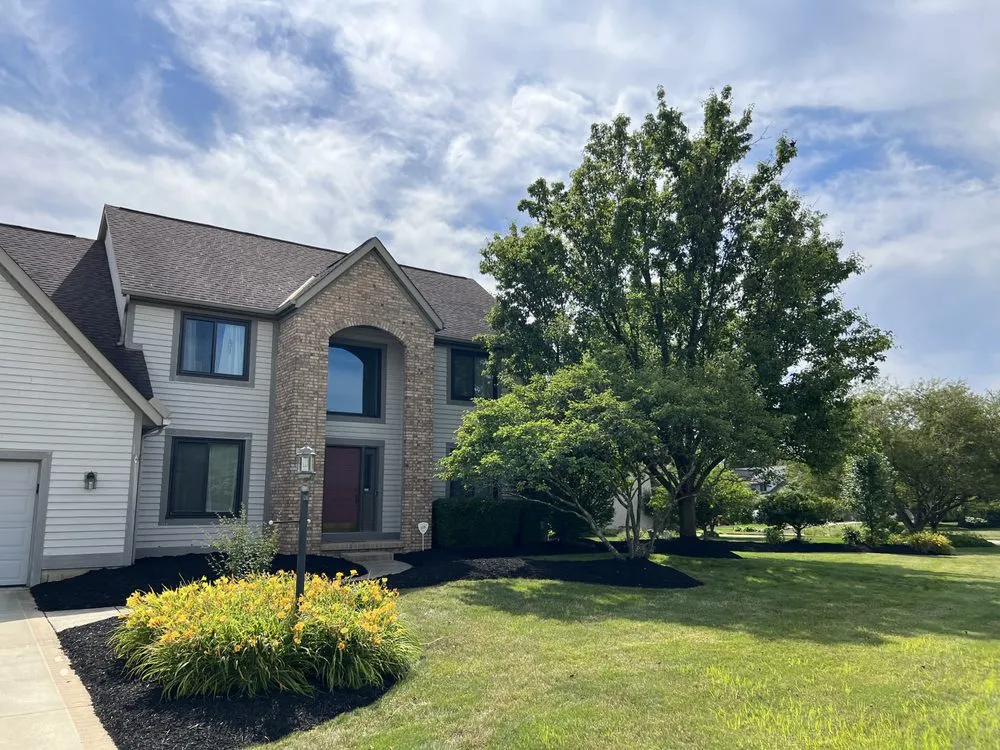 Expert outdoor landscaping experts serving Pataskala, OH - Dewhurst Landscaping & Lawncare