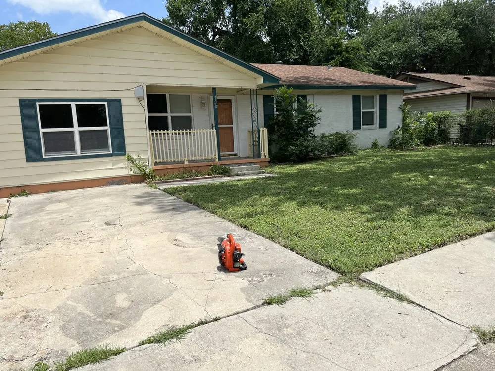 Top-rated garden landscaping for residential properties across Killeen, TX - Dexterous hands