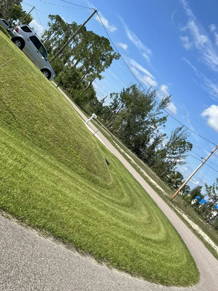Trusted yard maintenance in Cape Coral, FL - Dfermins Lawn Care