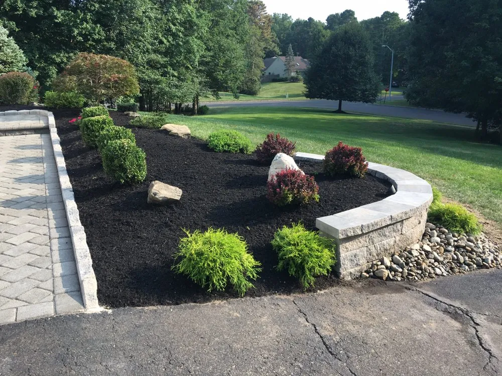 Custom lawn care service in Hightstown, NJ - DFV Landscaping