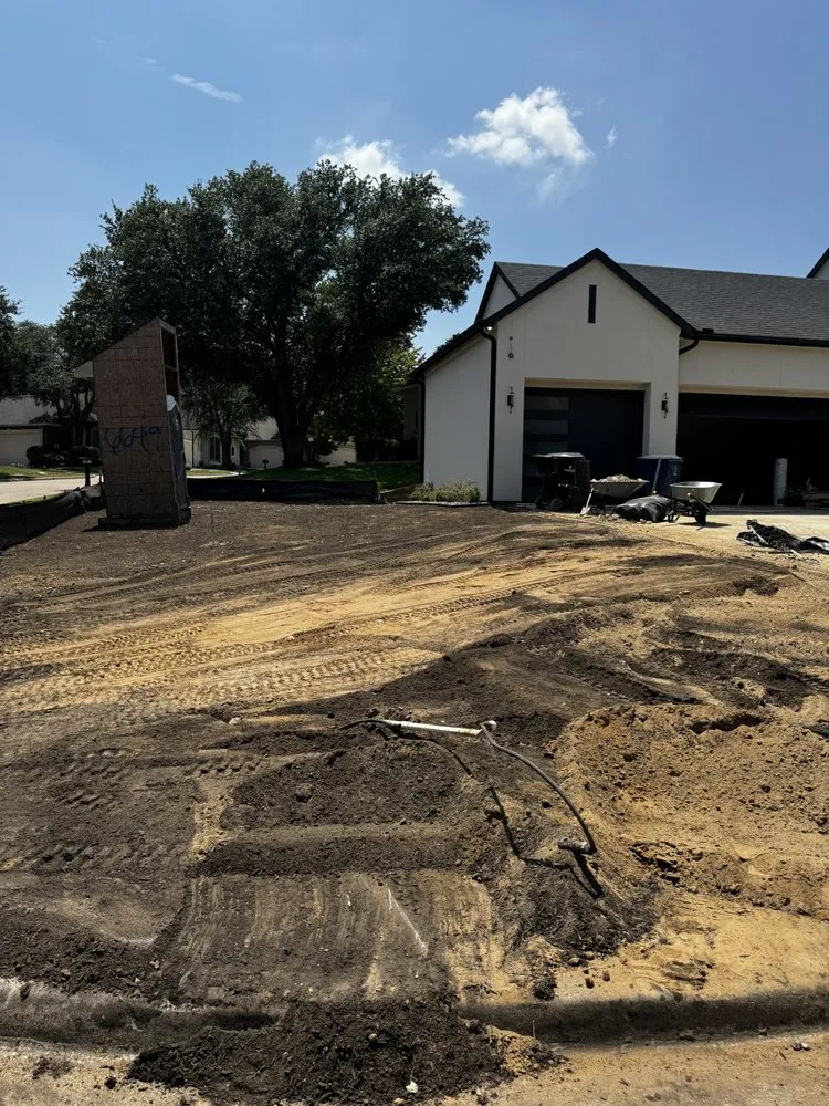 Affordable yard maintenance in Dallas, TX - DFW Blum Landscape