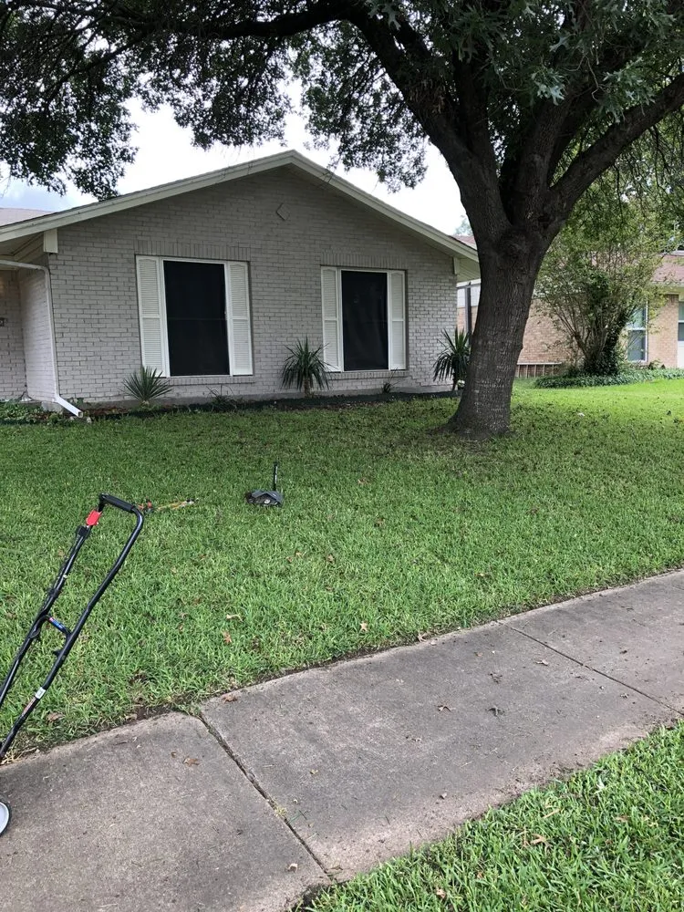 Reliable lawn mowing service experts serving Garland, TX - DFW Multi Services