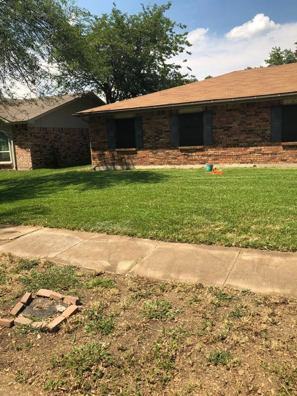 Affordable yard cleanup service in Garland, TX by DFW Multi Services