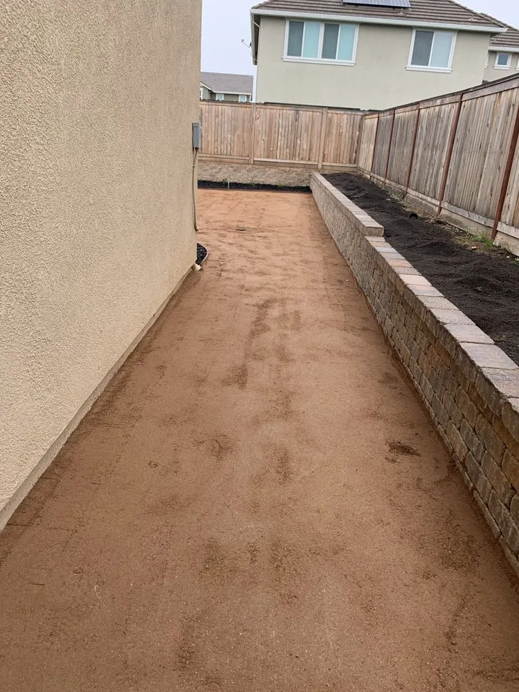 Affordable yard cleanup service for beautiful yards in Roseville, CA by DG Chavez Landscaping