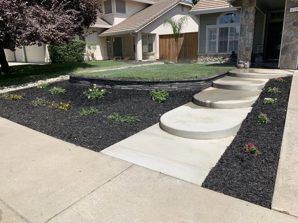 Top-rated yard cleanup service in Roseville, CA - DG Chavez Landscaping