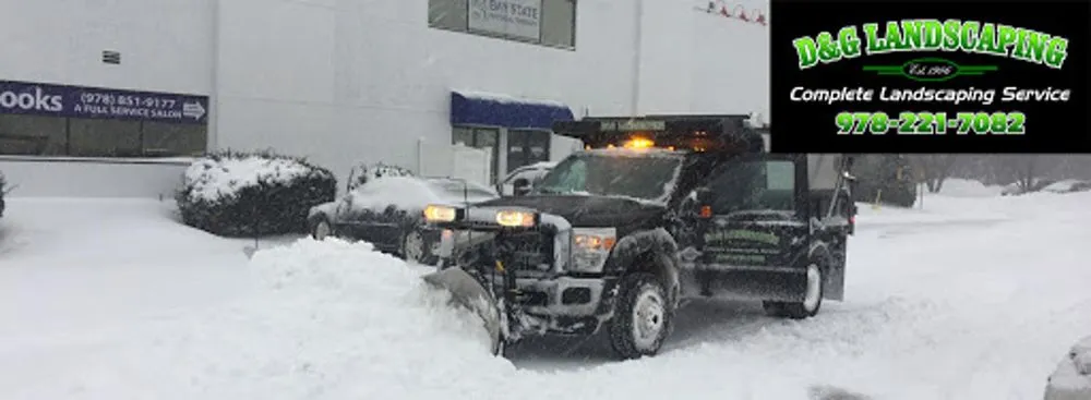 Custom lawn mowing service for beautiful yards across Tewksbury, MA - D&G Landscaping