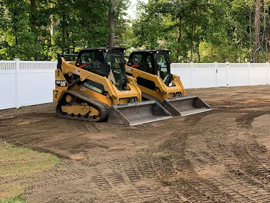 Trusted lawn care service experts serving Tewksbury, MA - D&G Landscaping