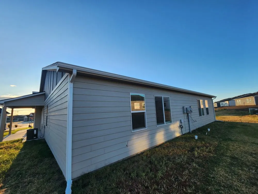 Custom lawn care service experts serving Wichita, KS - D&G Lawn and More Llc