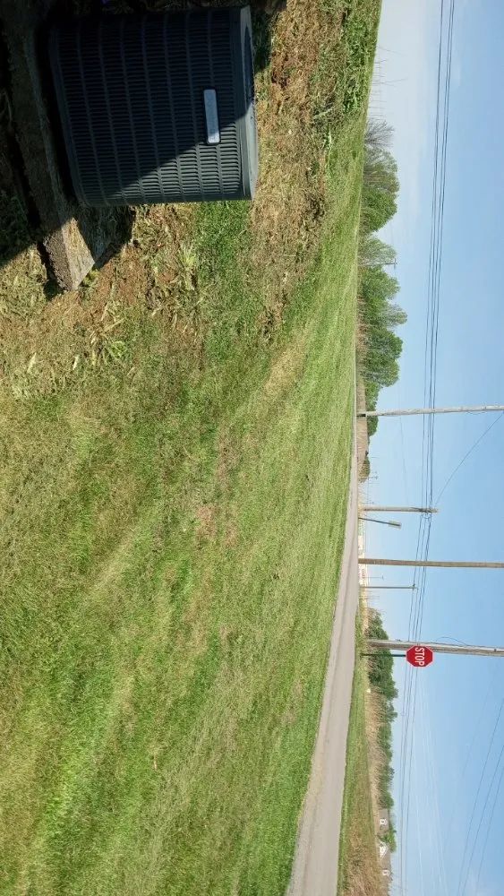 Reliable lawn care service experts serving Monticello, KY - DG LawnCare