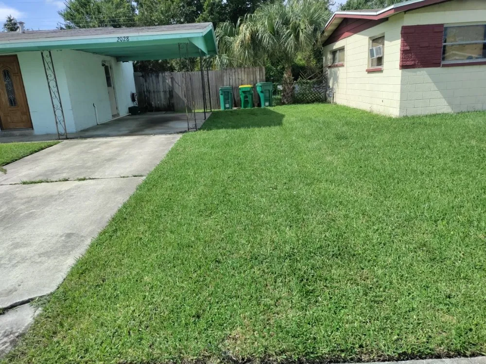 Custom landscape design for homes in Cocoa, FL by DGR Wow Lawn Care
