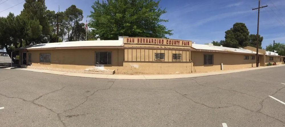 Trusted yard maintenance in Victorville, CA by DG's Lawncare