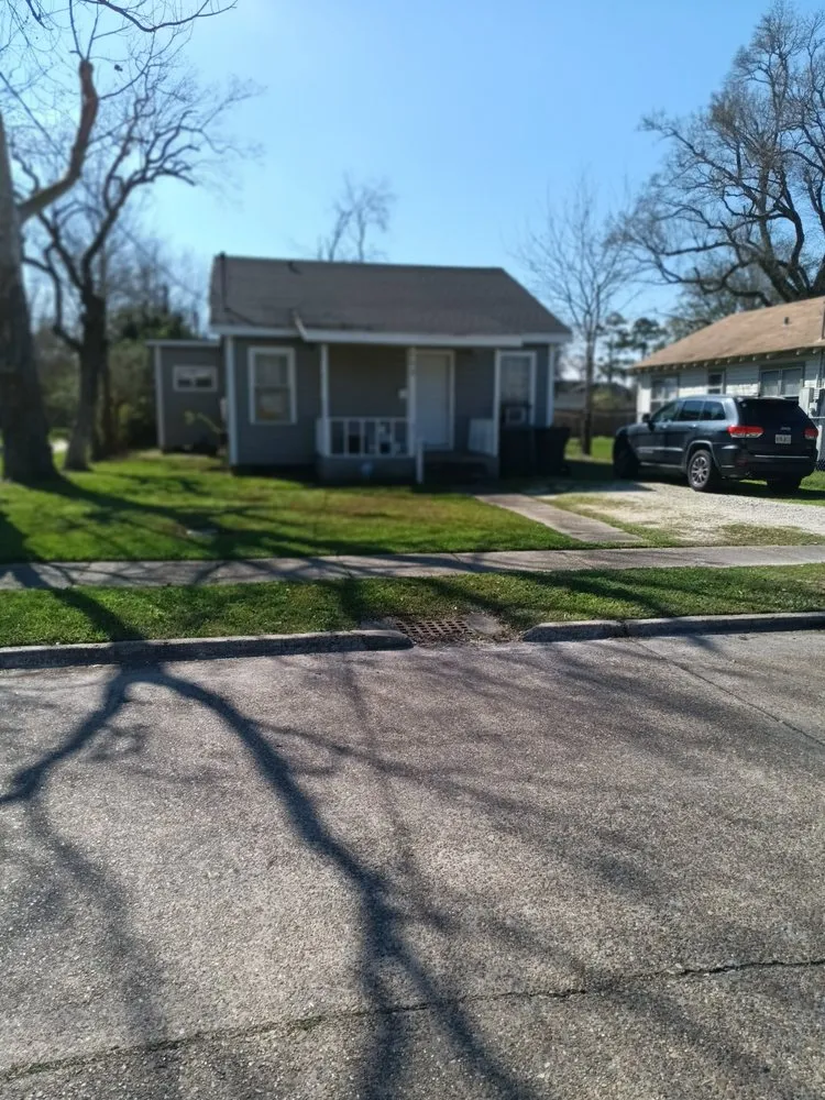 Top-rated landscape installation experts serving Lake Charles, LA - DGT's Services