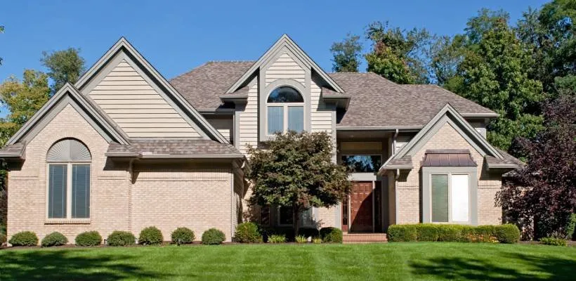 Affordable lawn mowing service in Middleburg, FL by D&H Jax Service