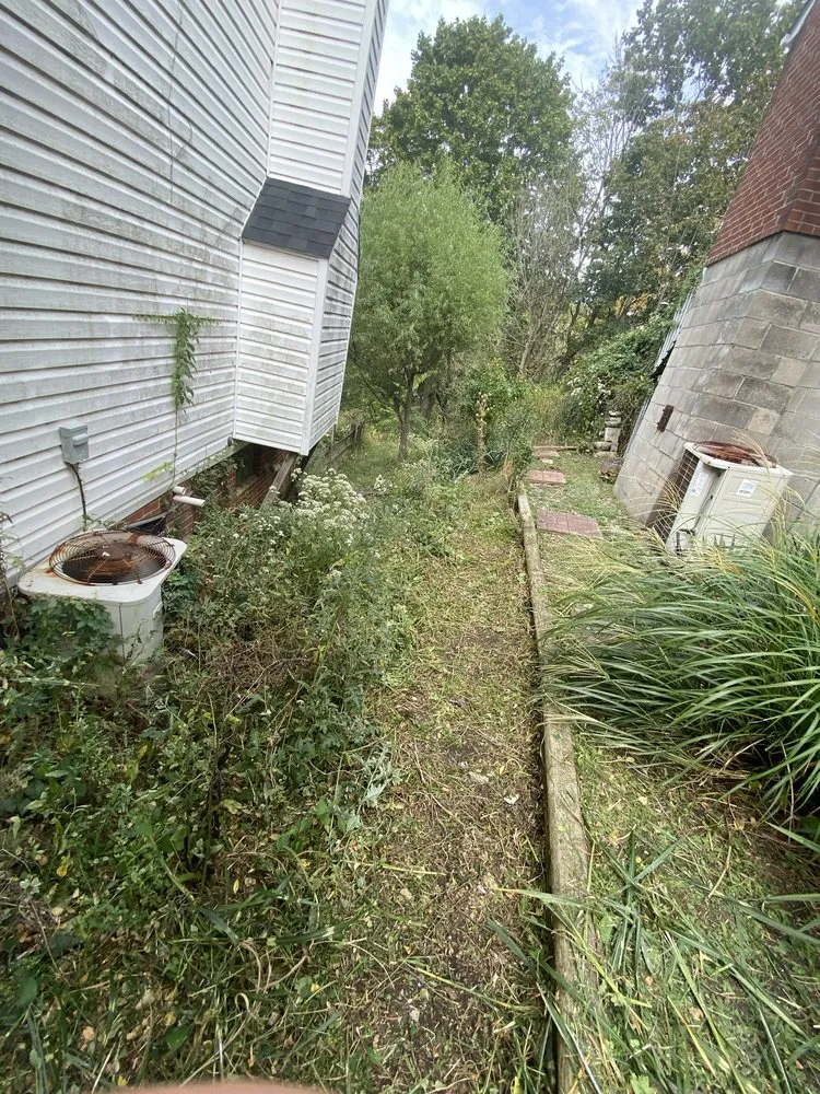 Top-rated yard maintenance for outdoor upgrades in Elizabeth, PA by DH Landscape and Contracting