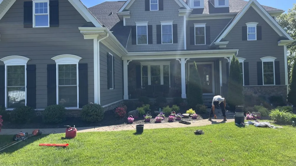 Custom outdoor landscaping in Aldie, VA - DH Landscapes & Site Services