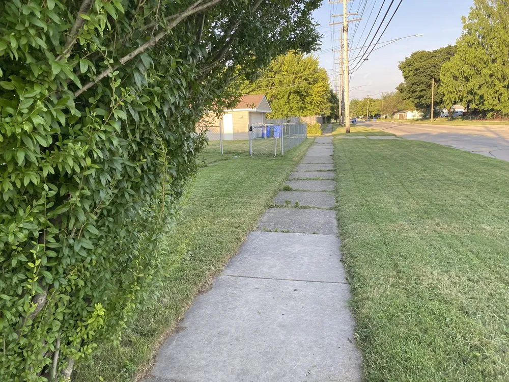 Professional landscaping services in Bruce Township, MI by D&H Landscaping Services