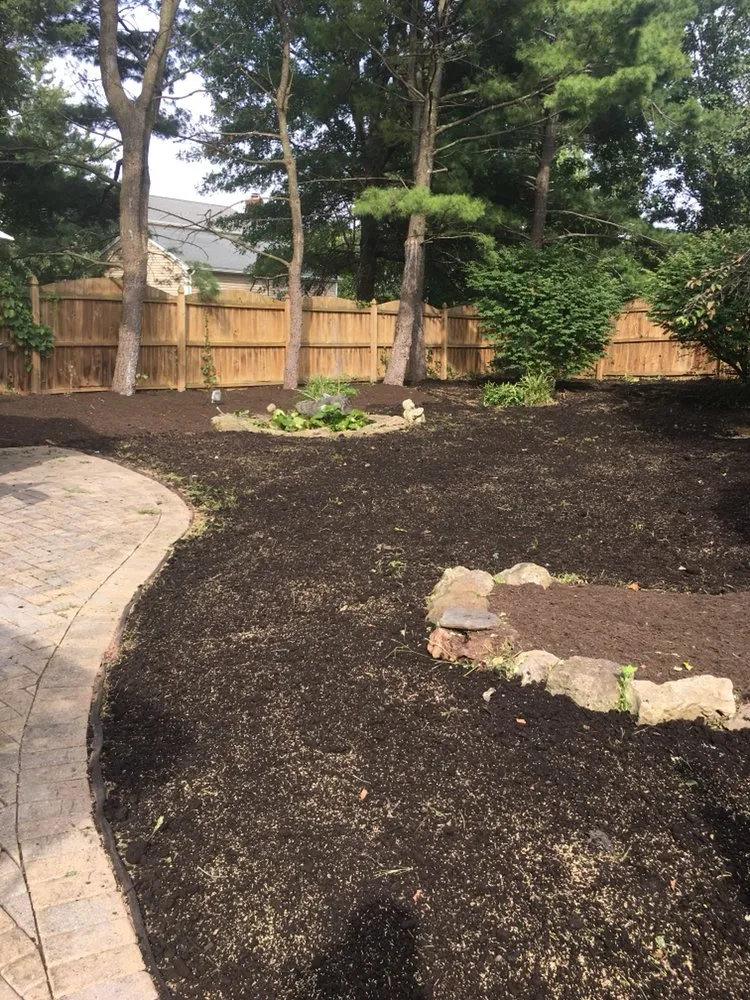 Expert outdoor landscaping in East Brunswick, NJ - Di Property Maintenance