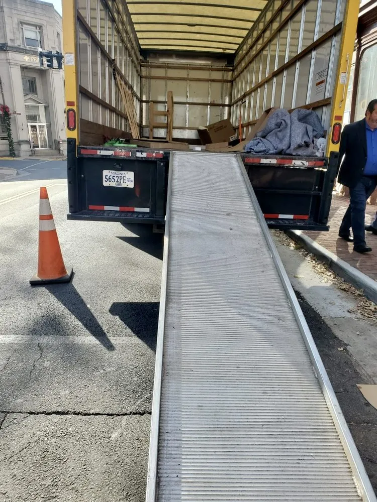 Local landscape installation in South Riding, VA by Dia Labor Center