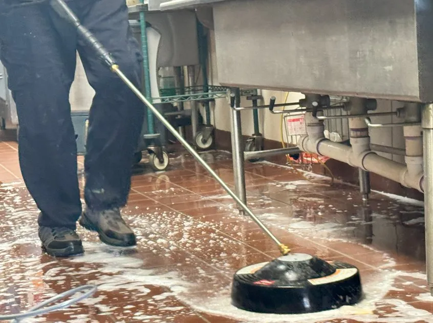 Reliable outdoor landscaping in Bradenton, FL by DIA Services