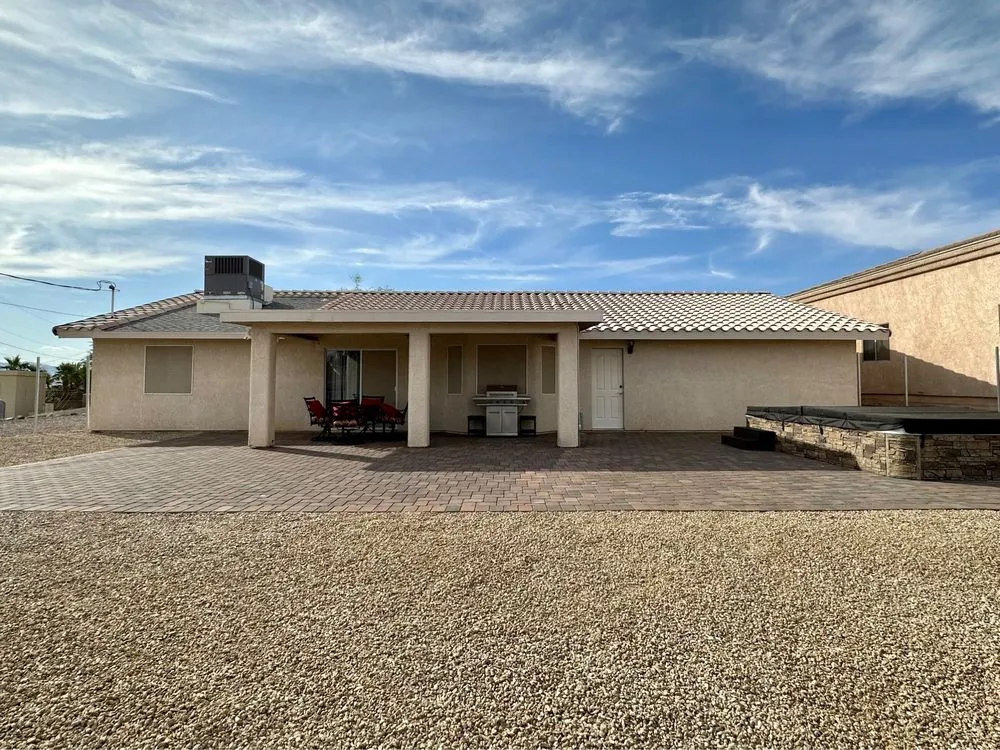 Custom yard cleanup service experts serving Lake Havasu City, AZ - Diablo Landscaping