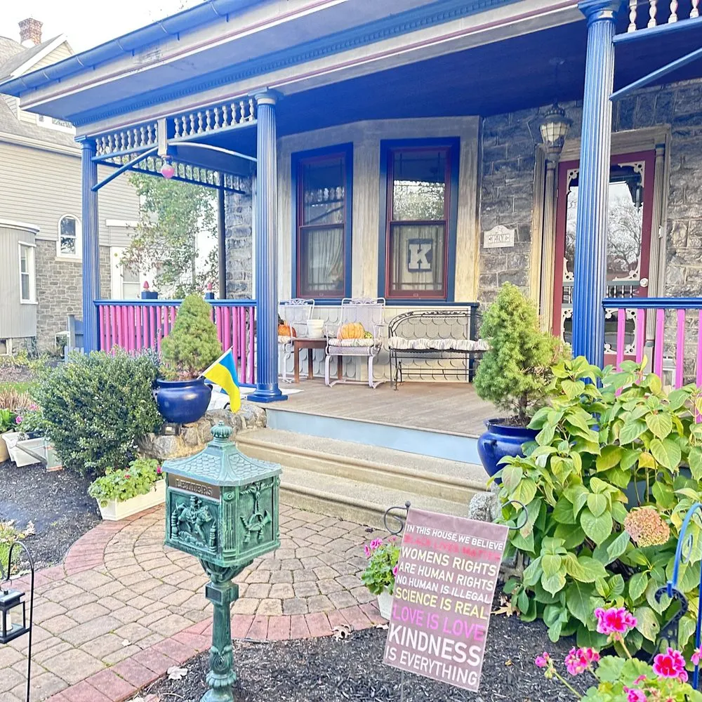 Professional lawn care service for beautiful yards across Linwood, PA - Diamond Contracting Company