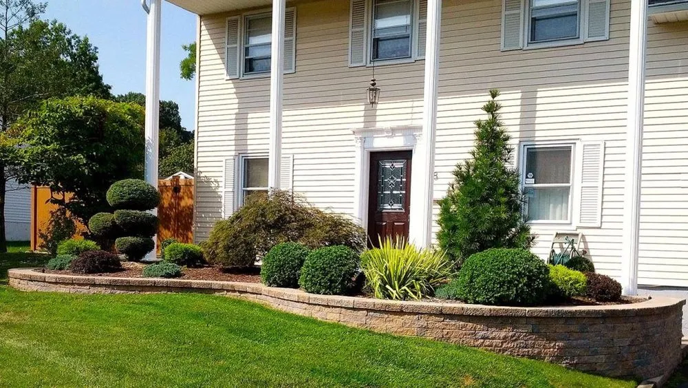Custom yard cleanup service in Township of Washington, NJ - Diamond Cut Landscape Design