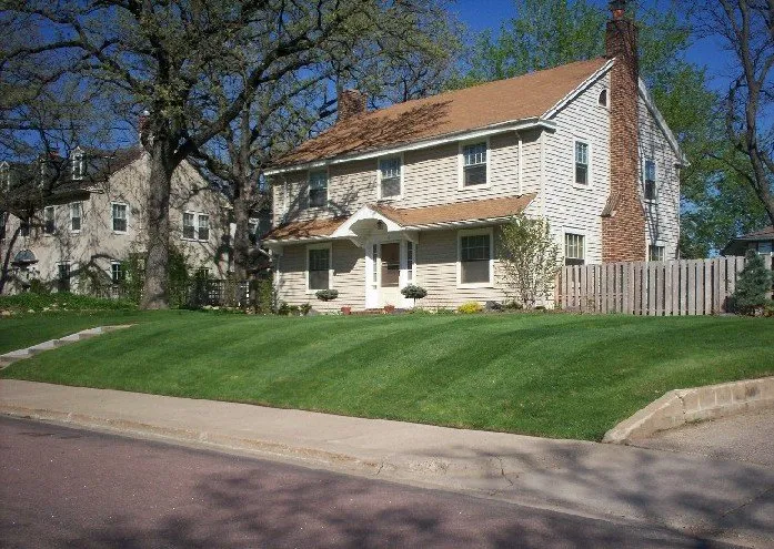 Local landscaping services in Minneapolis, MN by Diamond Cut Lawn Care