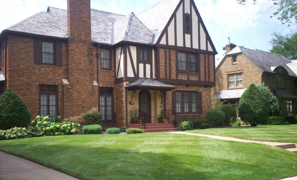 Reliable yard maintenance in Minneapolis, MN - Diamond Cut Lawn Care