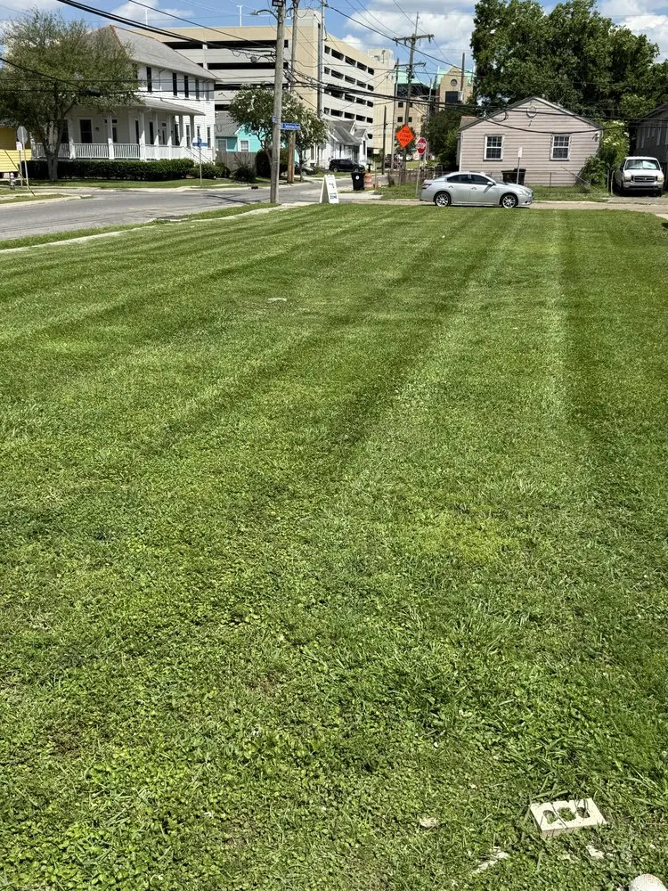 Local lawn mowing service near you across Marrero, LA - Diamond Cut Lawn Maintenance