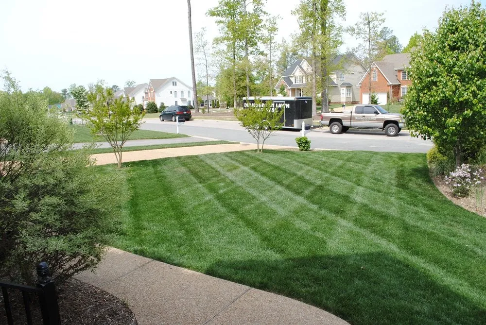 Affordable landscape design with custom design in Kernersville, NC by Diamond Cut Lawnz