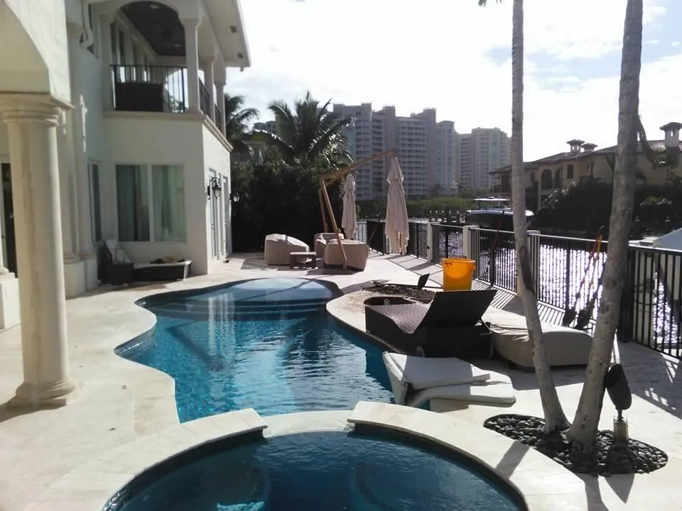 Expert outdoor landscaping experts serving Coconut Creek, FL - Diamond Cuts & Landscaping