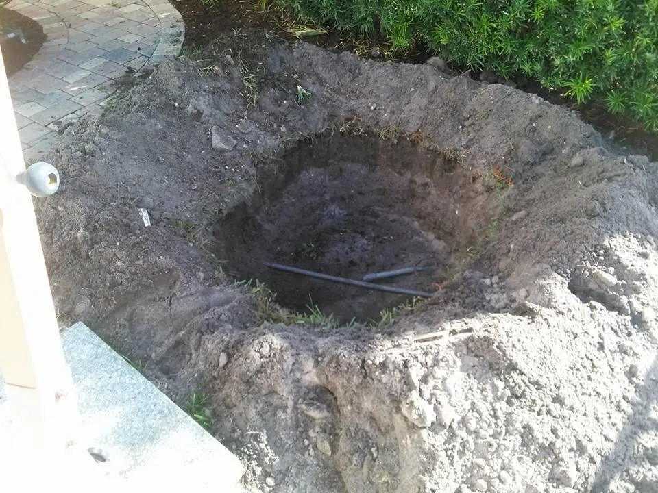 Expert lawn mowing service experts serving Coconut Creek, FL - Diamond Cuts & Landscaping