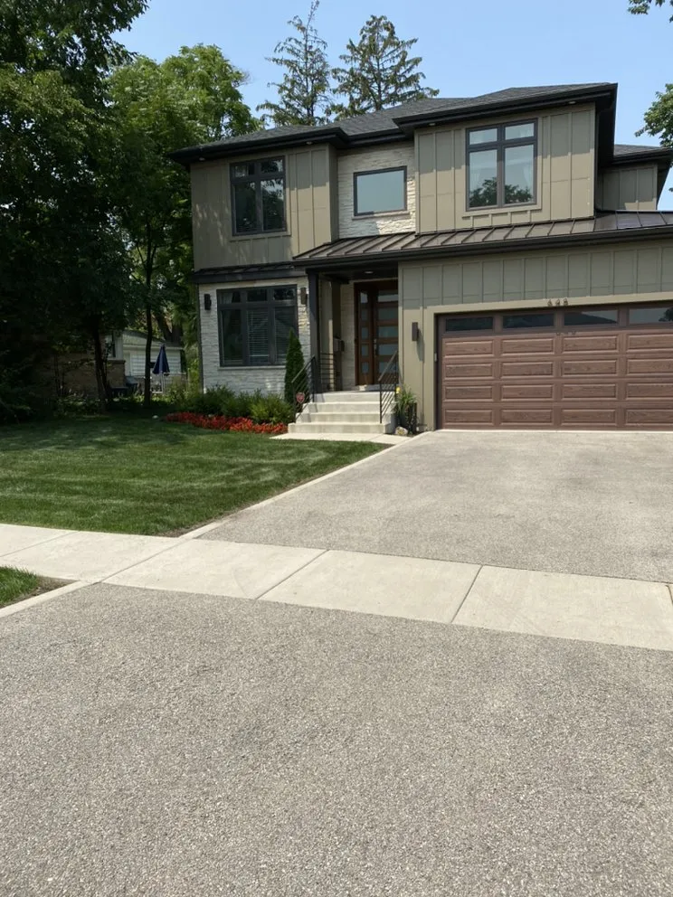 Reliable landscaping services experts serving Grayslake, IL - Diamond Cutters