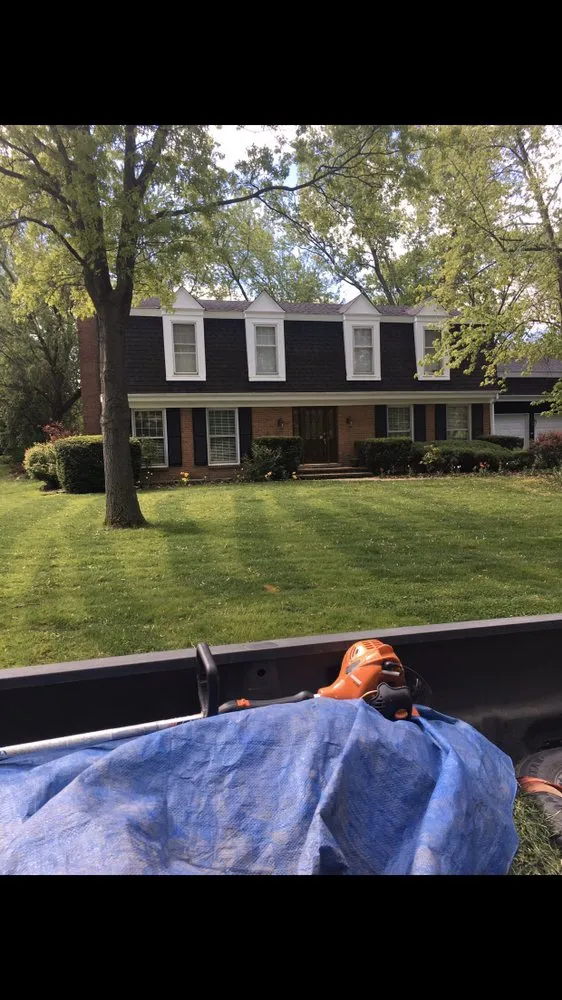 Reliable landscaping services near you across Grayslake, IL - Diamond Cutters Lawn Mowing And Snow Plowing