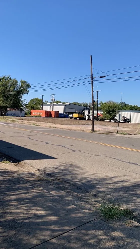 Trusted landscape installation for year-round maintenance in Mckinney, TX by Diamond Demo & Junk Removal