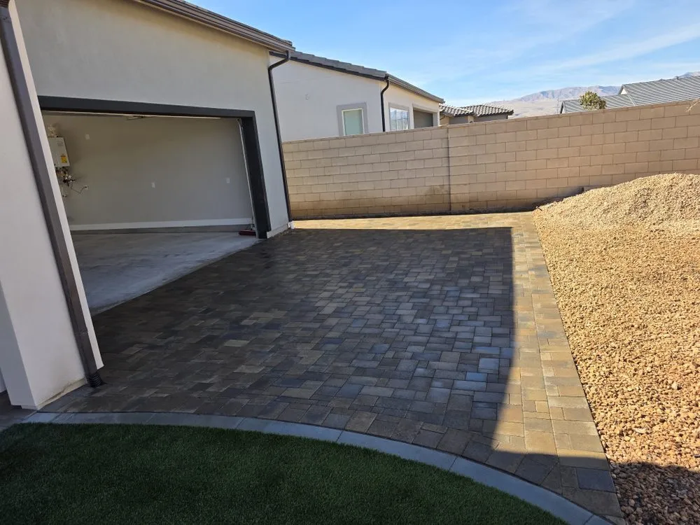 Reliable lawn mowing service experts serving St. George, UT - Diamond Desert Landscape Group