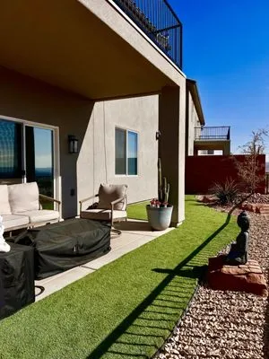 Diamond Desert Landscape Group Logo