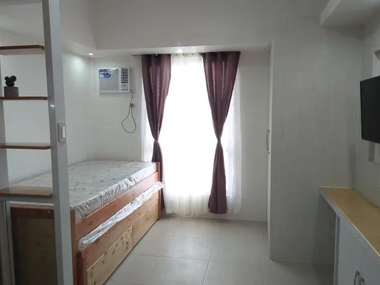 Diamond G Handyman Service Logo