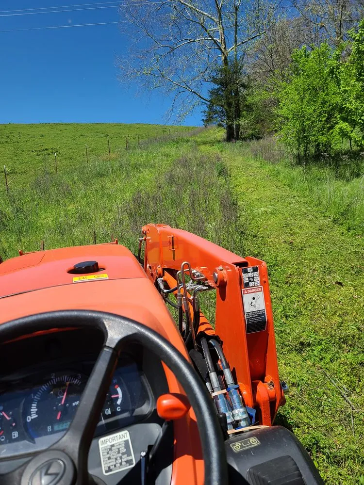 Local outdoor landscaping experts serving Huntsville, AR - Diamond H Land Management