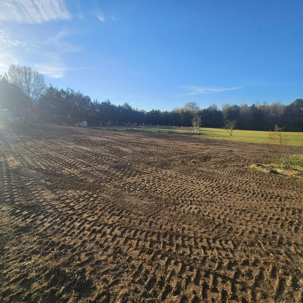 Expert garden landscaping experts serving Oakboro, NC - Diamond H Land Works