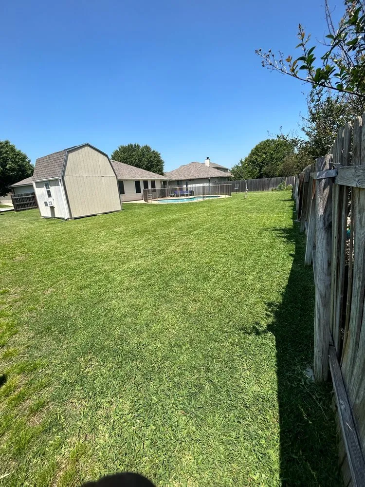 Local yard cleanup service with custom design across Waco, TX - Diamond In The Rough Lawn Care Service