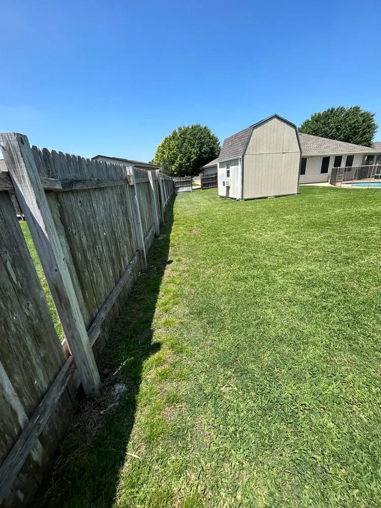 Reliable garden landscaping for outdoor upgrades in Waco, TX by Diamond In The Rough Lawn Care Service