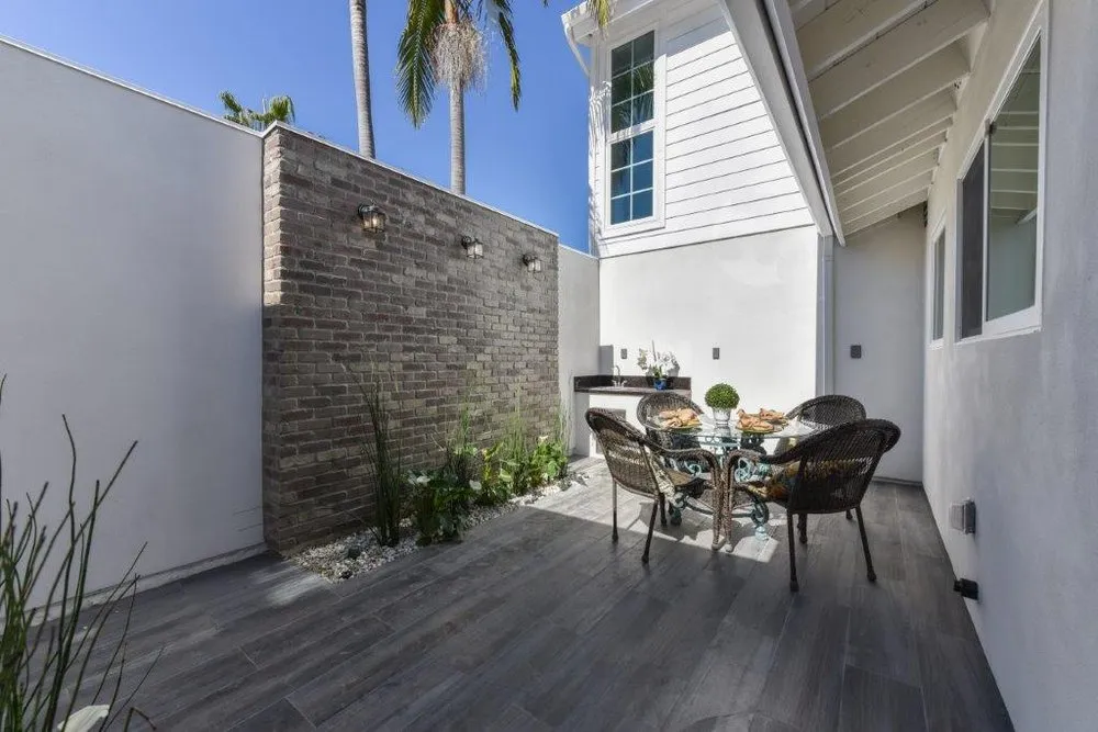 Local garden landscaping for residential properties in Irvine, CA by Diamond Interior Design