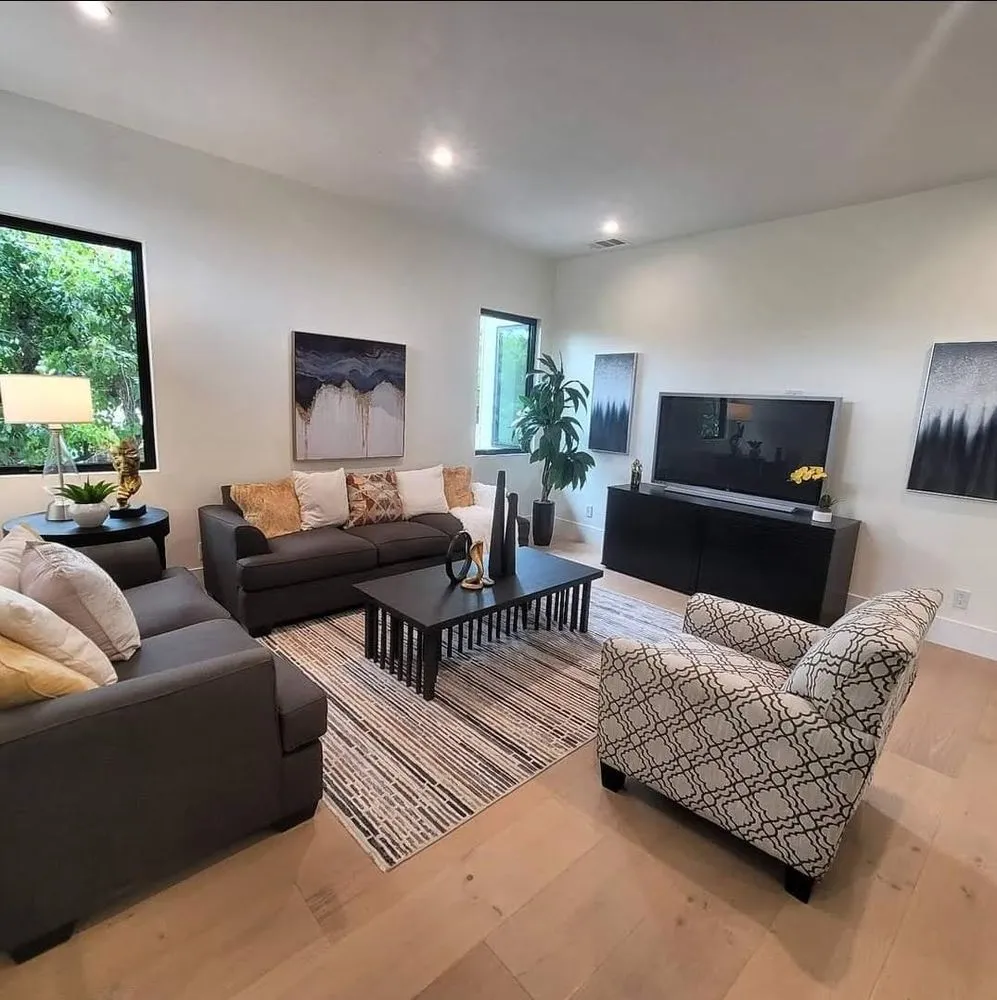 Local outdoor landscaping in Irvine, CA - Diamond Interior Design